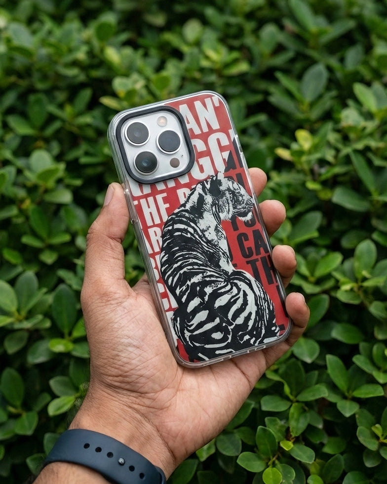 Phone case with tiger design
